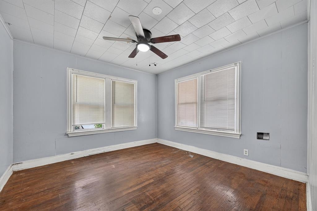2813 E Rosedale Street Property Photo 9