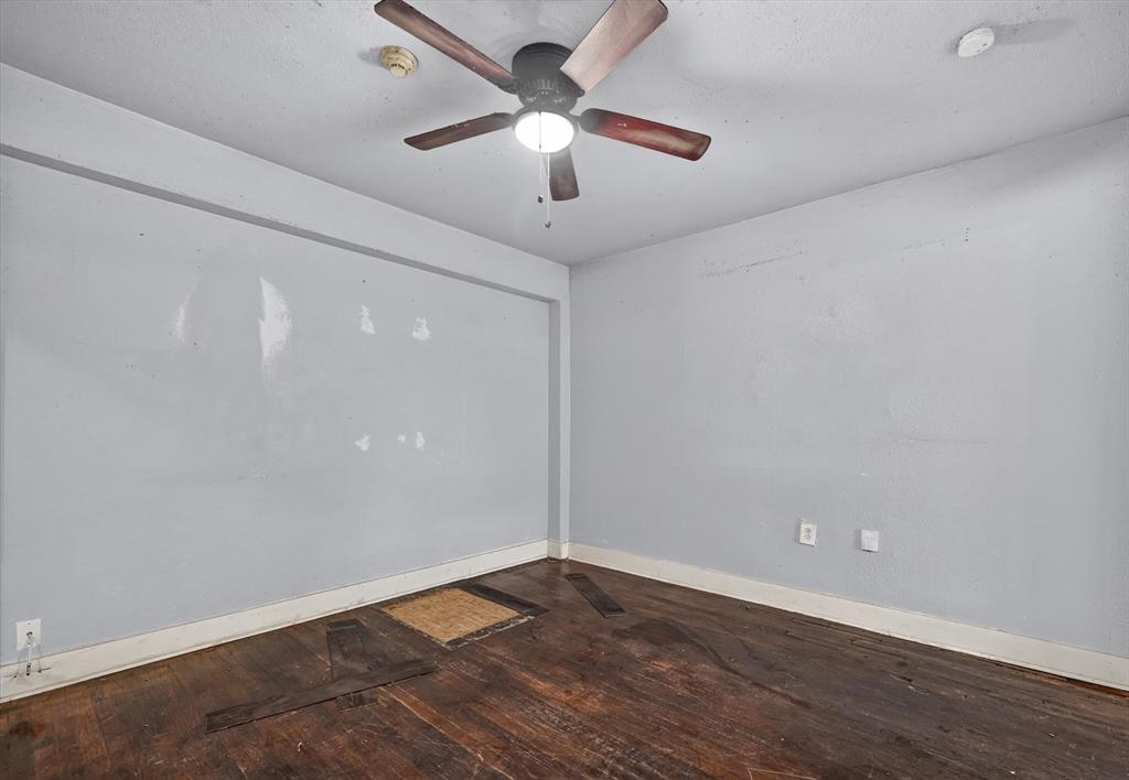 2813 E Rosedale Street Property Photo 13
