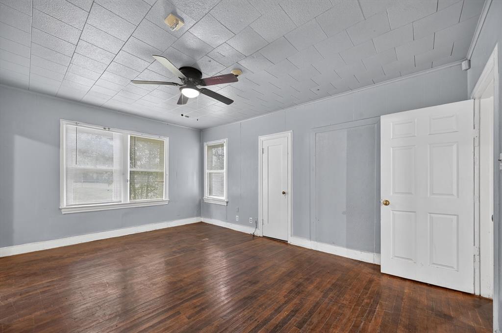 2813 E Rosedale Street Property Photo 27