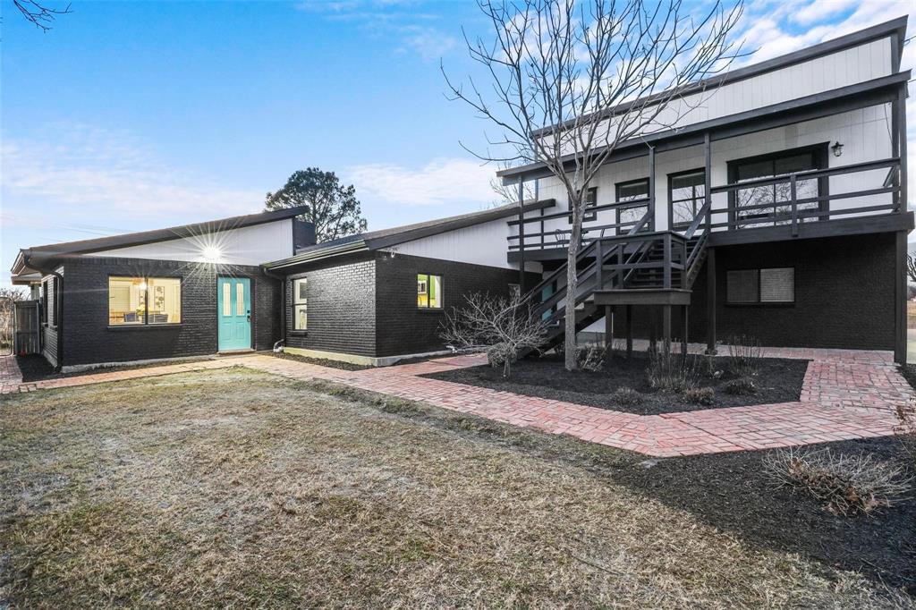 1510 Hillcrest Boulevard Property Photo 1