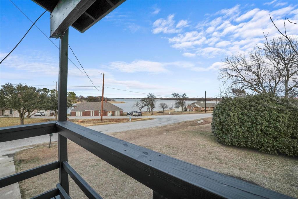 1510 Hillcrest Boulevard Property Photo 2
