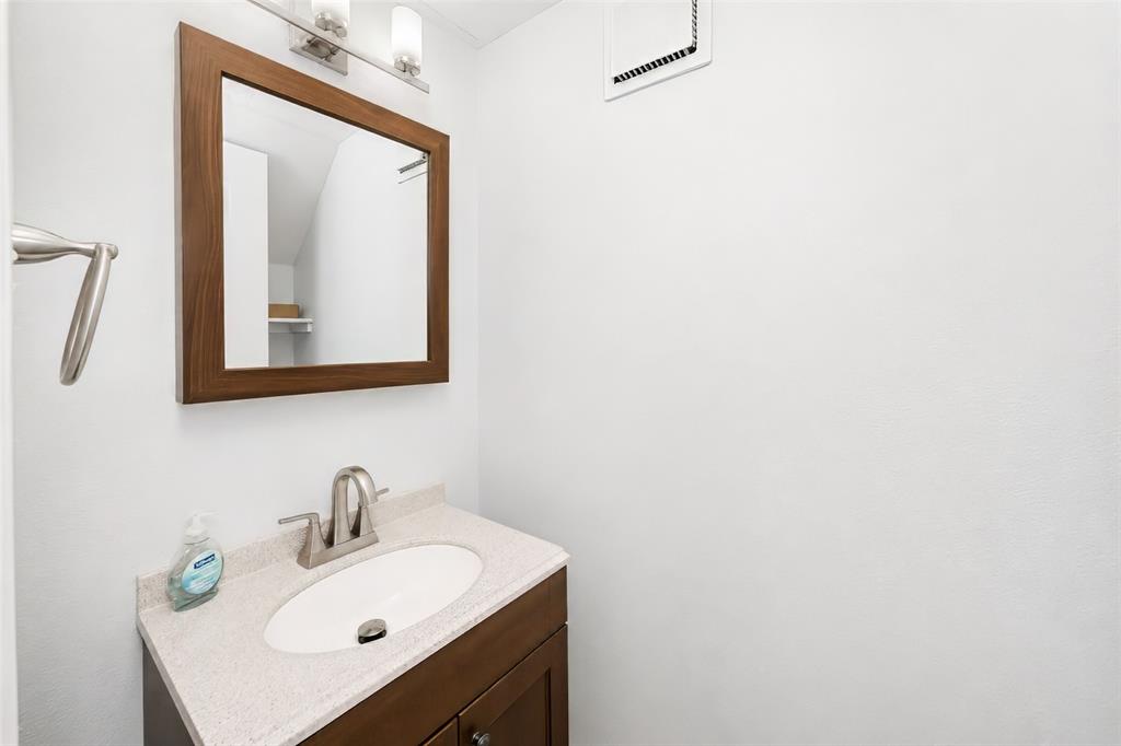 12921 Abrams Road 403 Property Photo 12