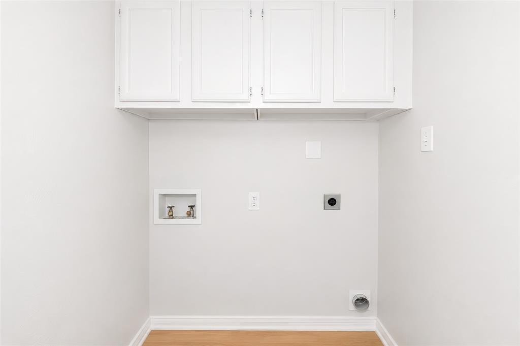 12921 Abrams Road 403 Property Photo 16