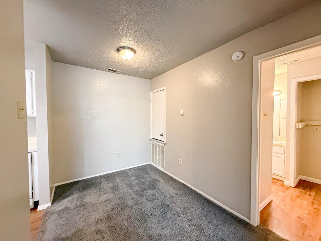9696 Walnut Street 2013 Property Photo 4