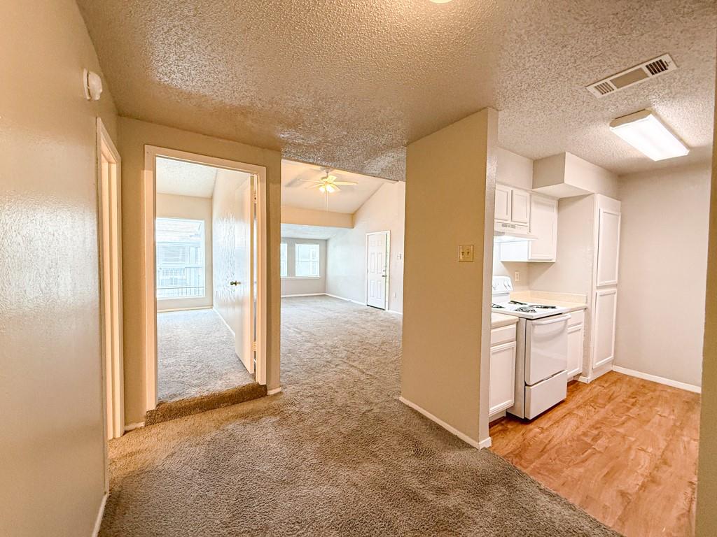 9696 Walnut Street 2013 Property Photo 5