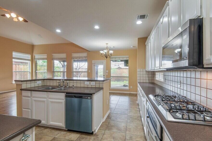 2056 Barret Drive Property Photo 6