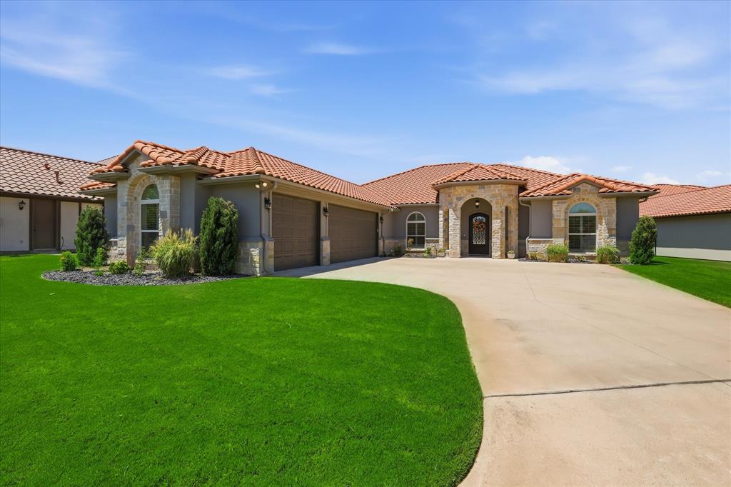 1616 Malibu Bay Court Property Photo 2