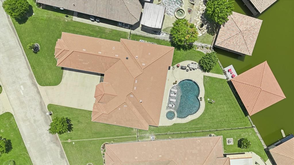 1616 Malibu Bay Court Property Photo 38
