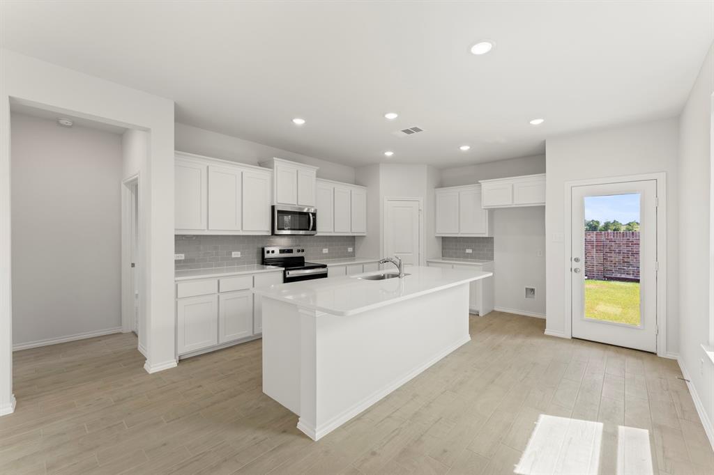 3687 Desperado Way Property Photo 3