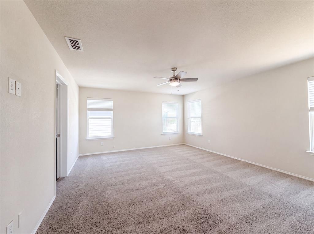 9201 Benevolent Court Property Photo 4