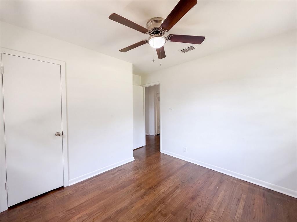 1213 S Ridgeway Drive Property Photo 13