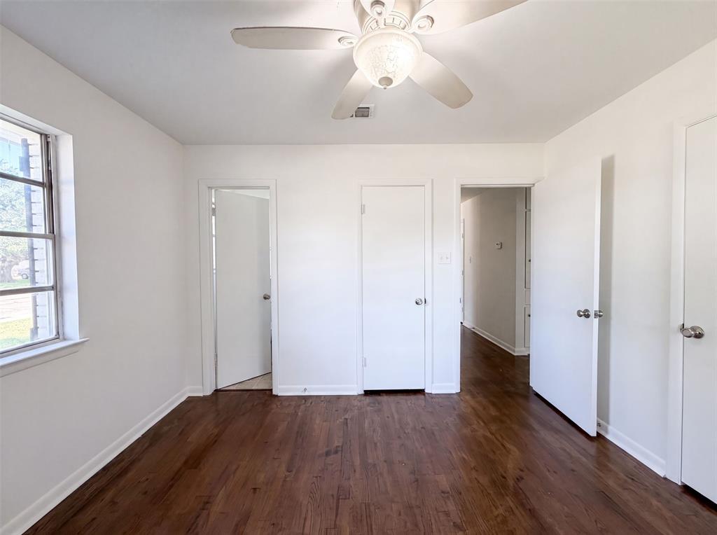 1213 S Ridgeway Drive Property Photo 15