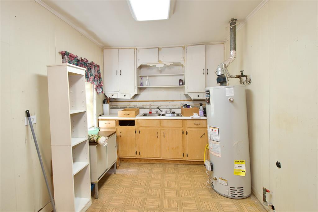 2015 N 12th Street Property Photo 14