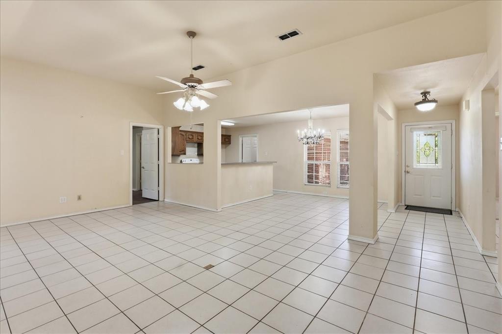 161 County Road 2232 Property Photo 21