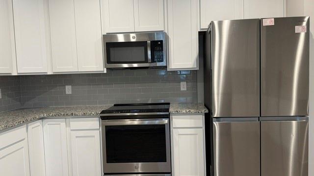 4054 Jayce Michael Drive Property Photo 9