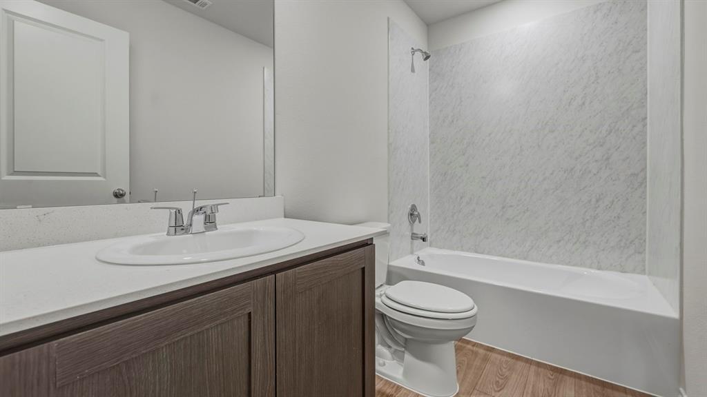 126 Arbor Drive Property Photo 4