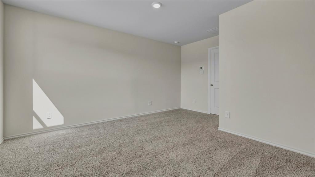 126 Arbor Drive Property Photo 8