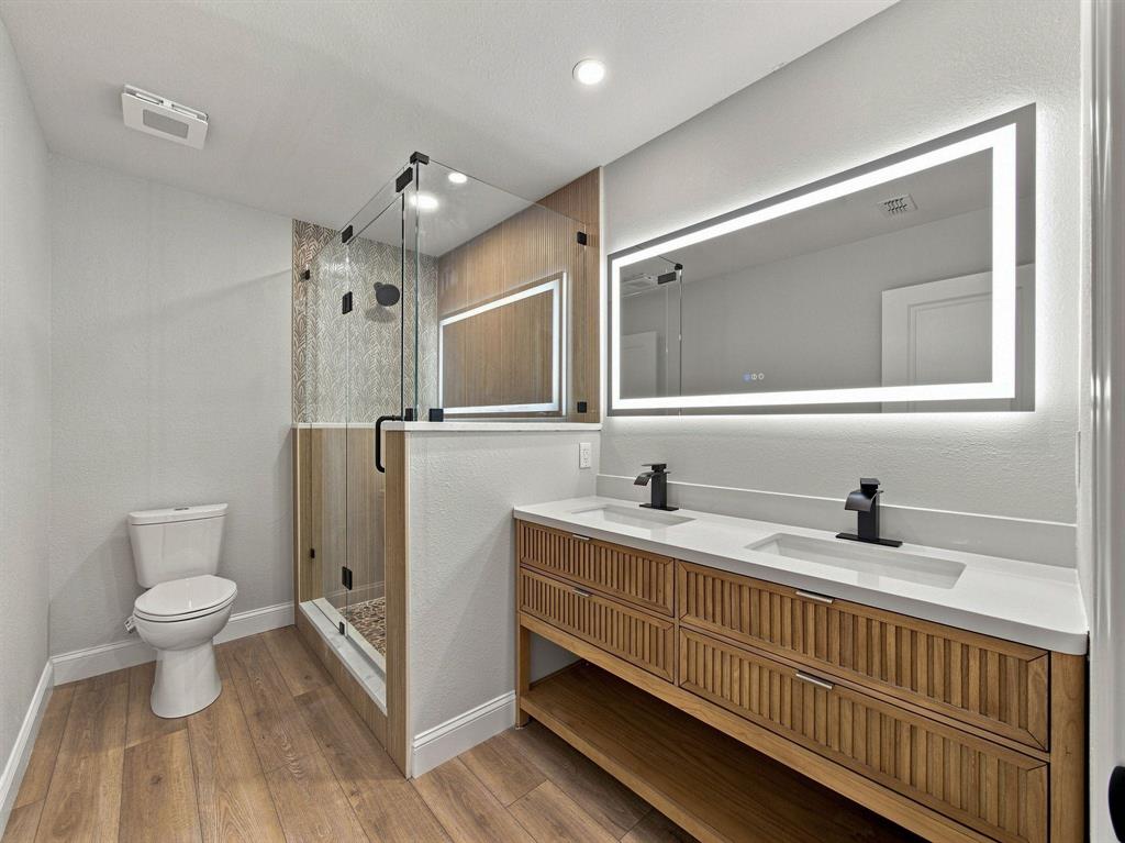 105 E Foggle Street Property Photo 19