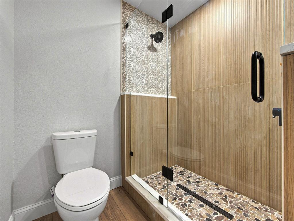 105 E Foggle Street Property Photo 20