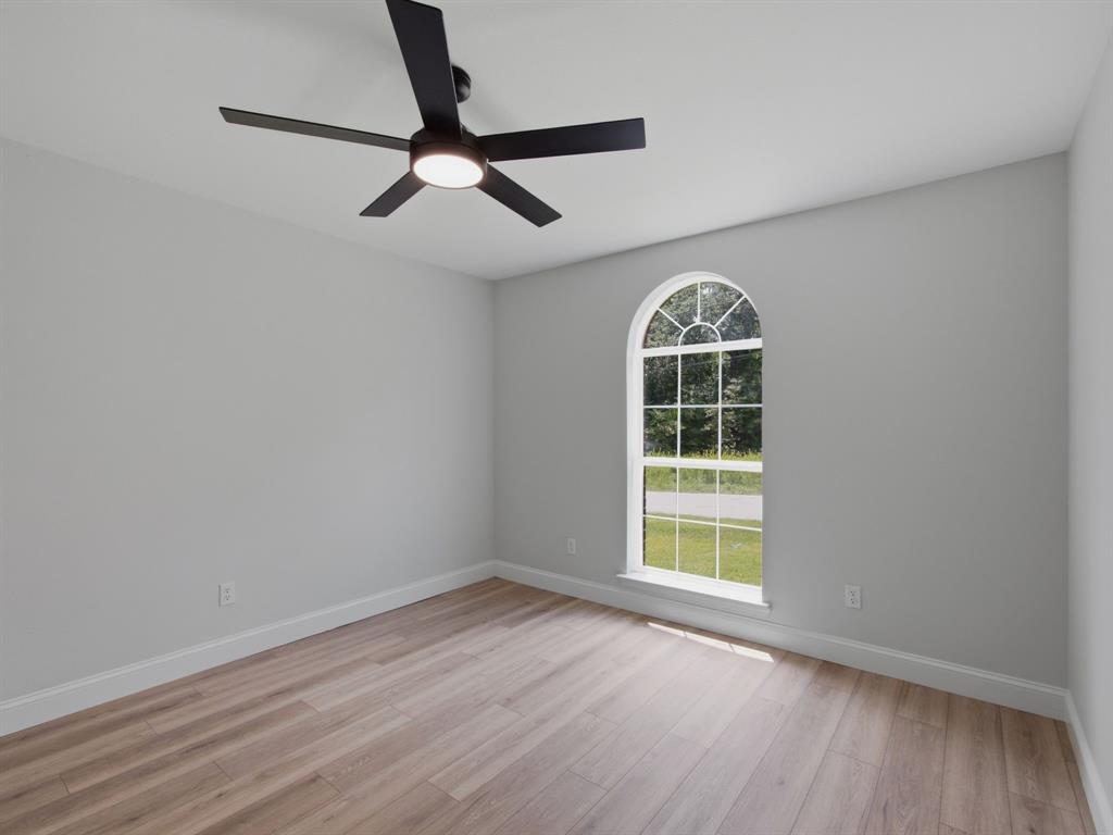 105 E Foggle Street Property Photo 26
