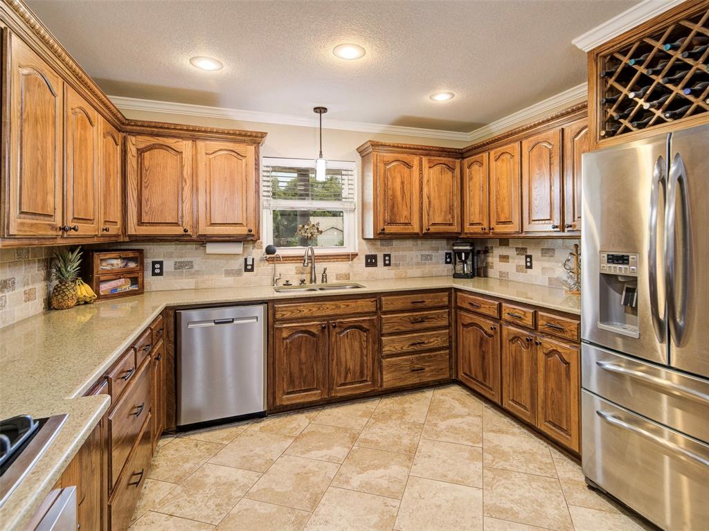 405 N Wickham Street Property Photo 10