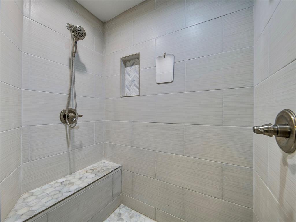 405 N Wickham Street Property Photo 18