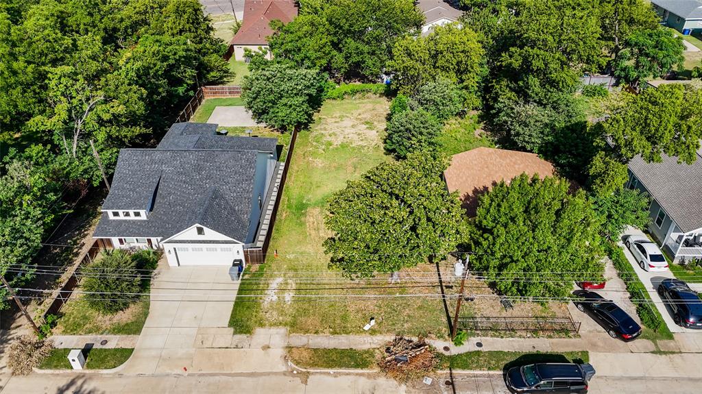 3725 Vineyard Drive Property Photo 1