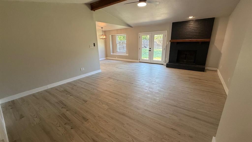 111 Iberis Court Property Photo 2
