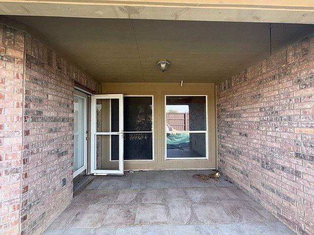959 Aaron Drive Property Photo 20