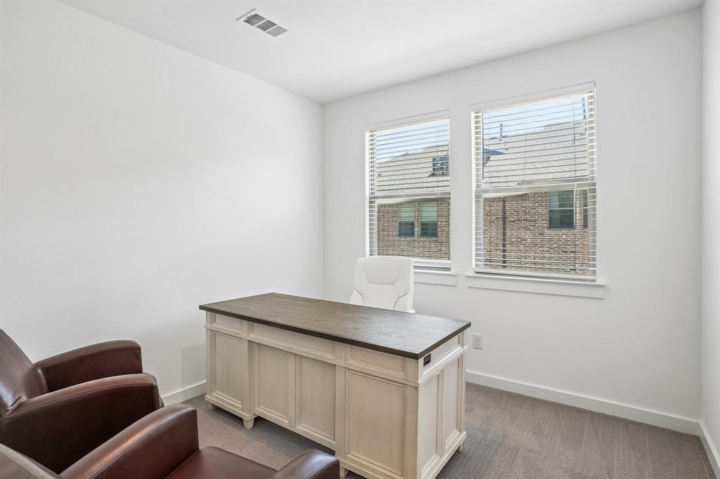 1333 Madison Avenue Property Photo 23