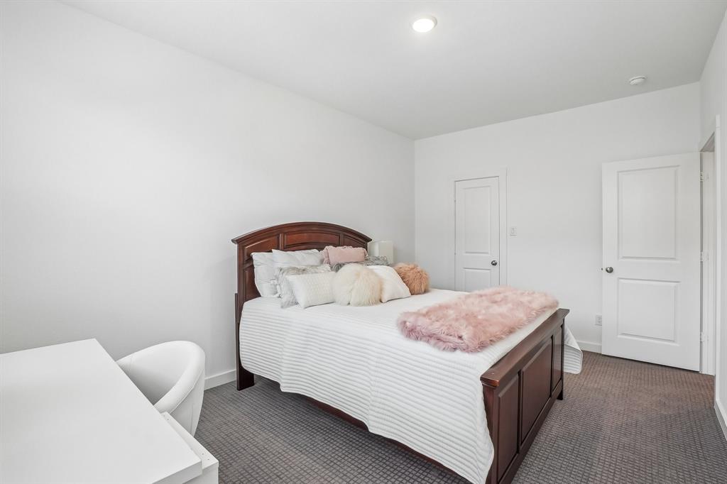1333 Madison Avenue Property Photo 26