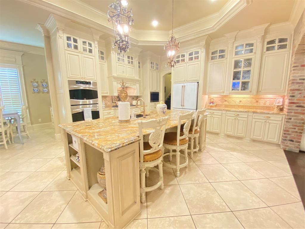 1054 Rochel Drive Property Photo 15