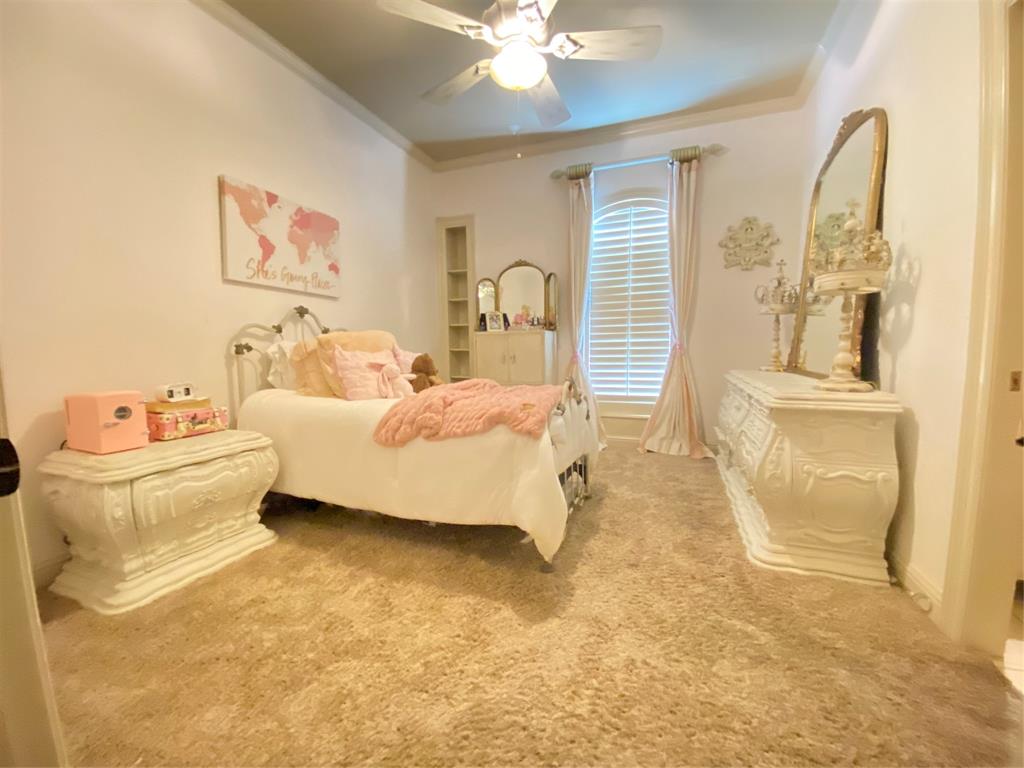1054 Rochel Drive Property Photo 24