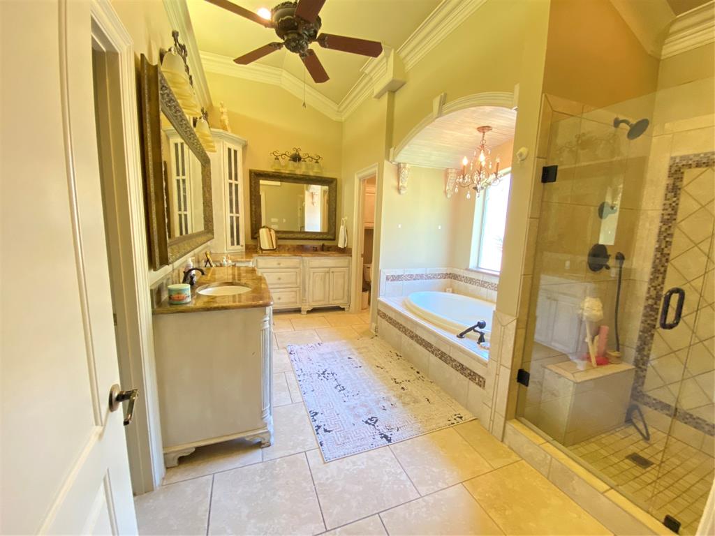 1054 Rochel Drive Property Photo 33