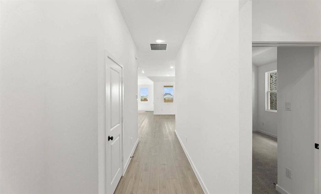 653 Tyronza Drive Property Photo 18