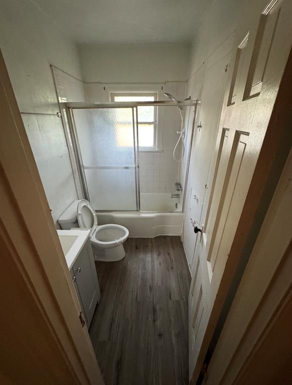 804 W Bridge Street Property Photo 9