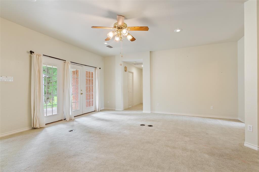 804 Canary Lane Property Photo 7