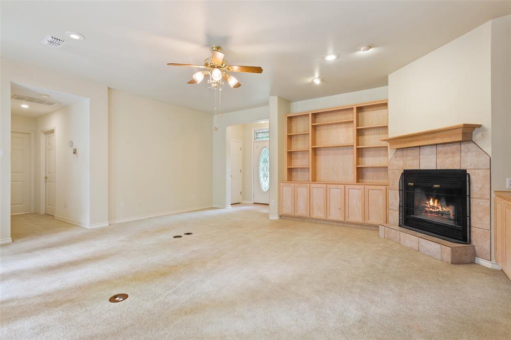 804 Canary Lane Property Photo 8