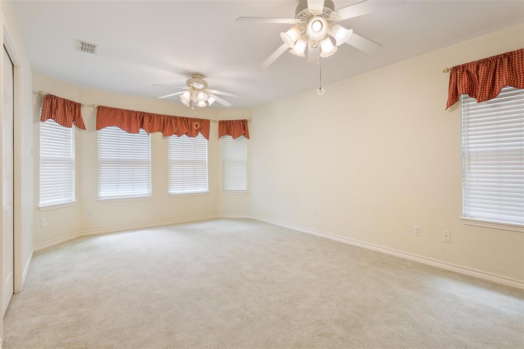 804 Canary Lane Property Photo 17