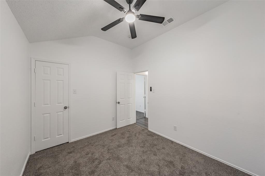 913 Mill Spring Drive Property Photo 22