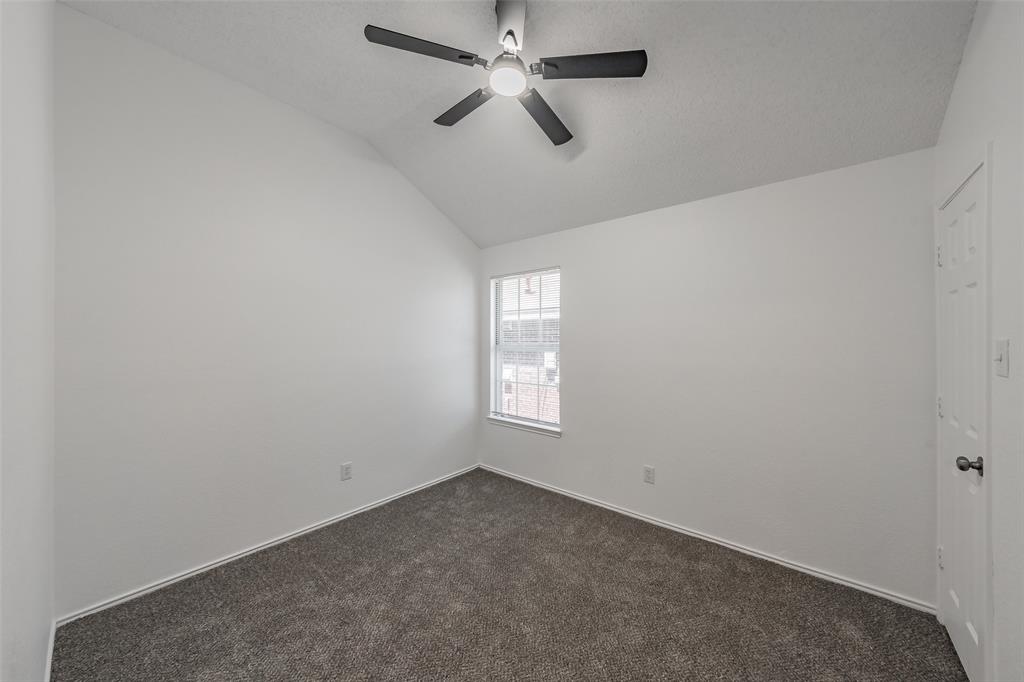 913 Mill Spring Drive Property Photo 25