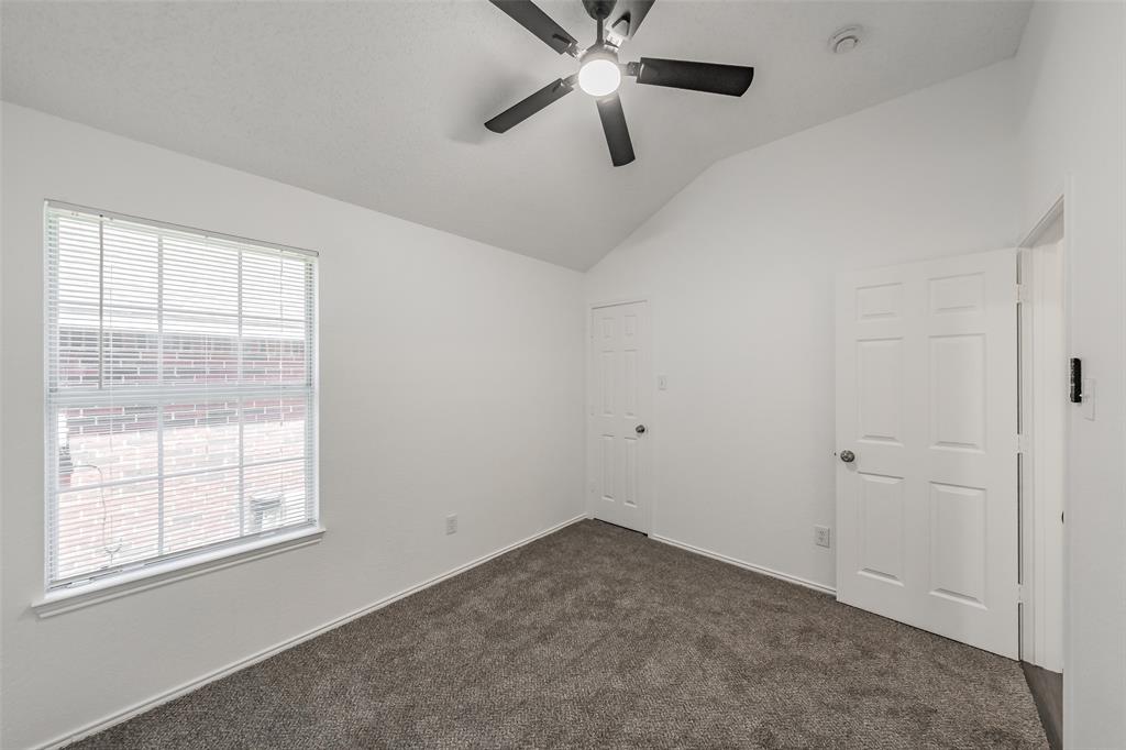 913 Mill Spring Drive Property Photo 26