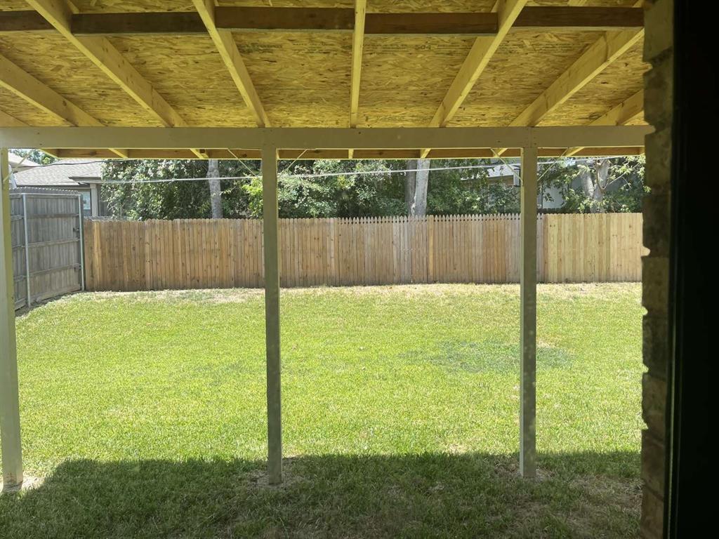 6932 Misty Glen Court Property Photo 5