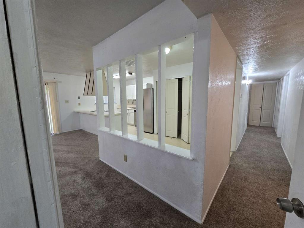 6932 Misty Glen Court Property Photo 8