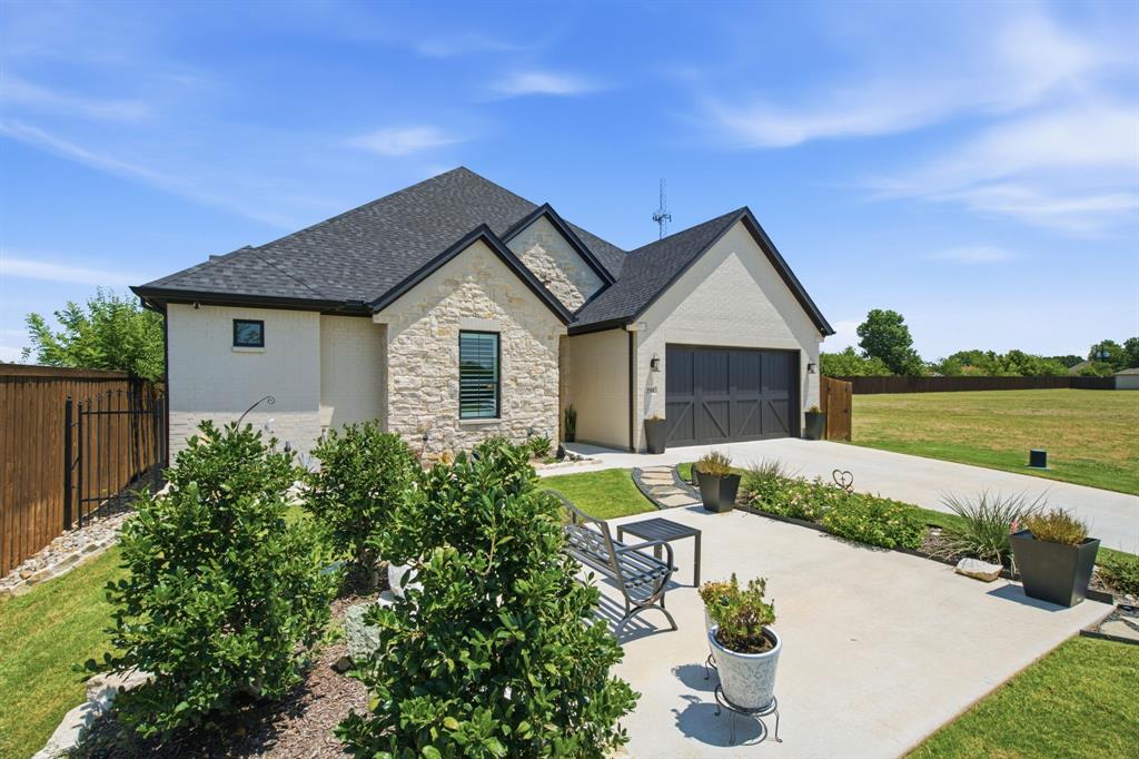 3501 Barber Creek Court Property Photo 2