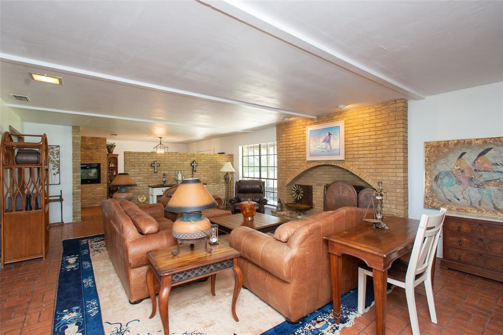 7470 Fm 317 Property Photo 4