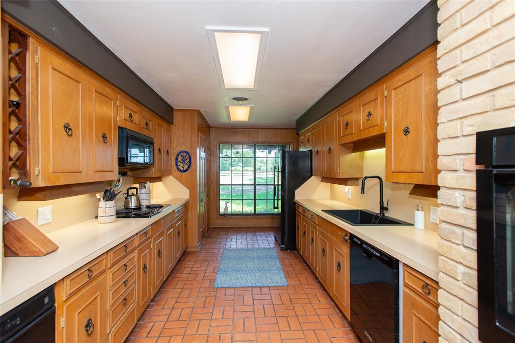 7470 Fm 317 Property Photo 9