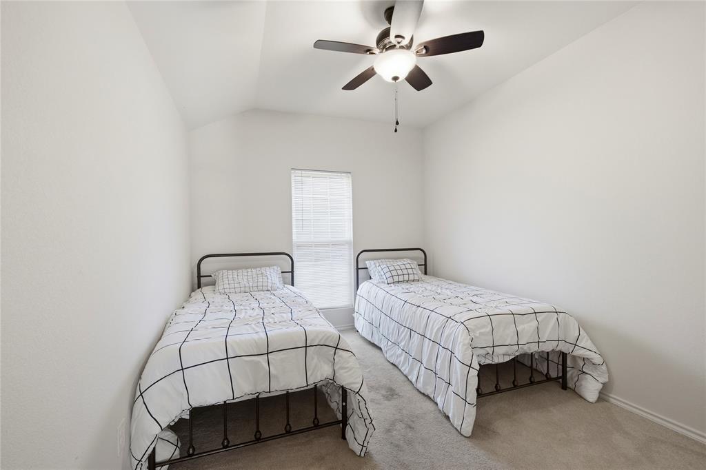 1003 Lakeshore Boulevard Property Photo 10