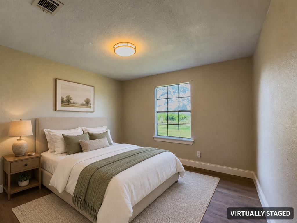 109 Brookshire Property Photo 12