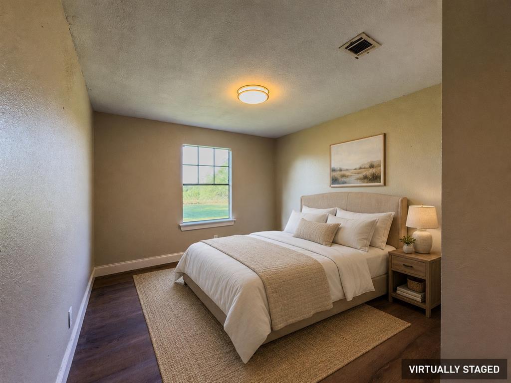 109 Brookshire Property Photo 14